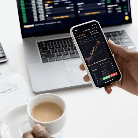 Rede Coreviant - Equipa de especialistas em criptomoeda