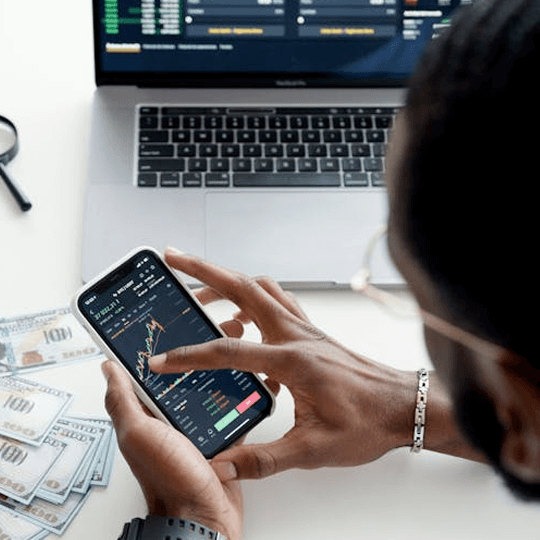 Rede Coreviant equipa de especialistas em investimento em criptografia